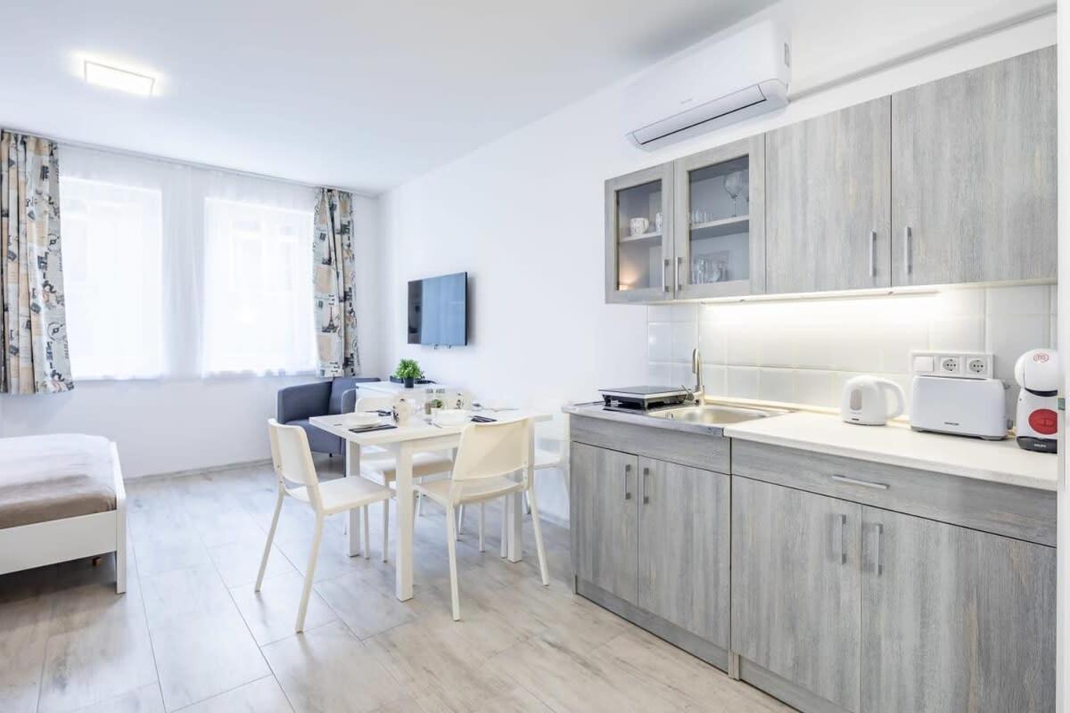 Convenient 2-Room Central Apartment Budapest Kültér fotó