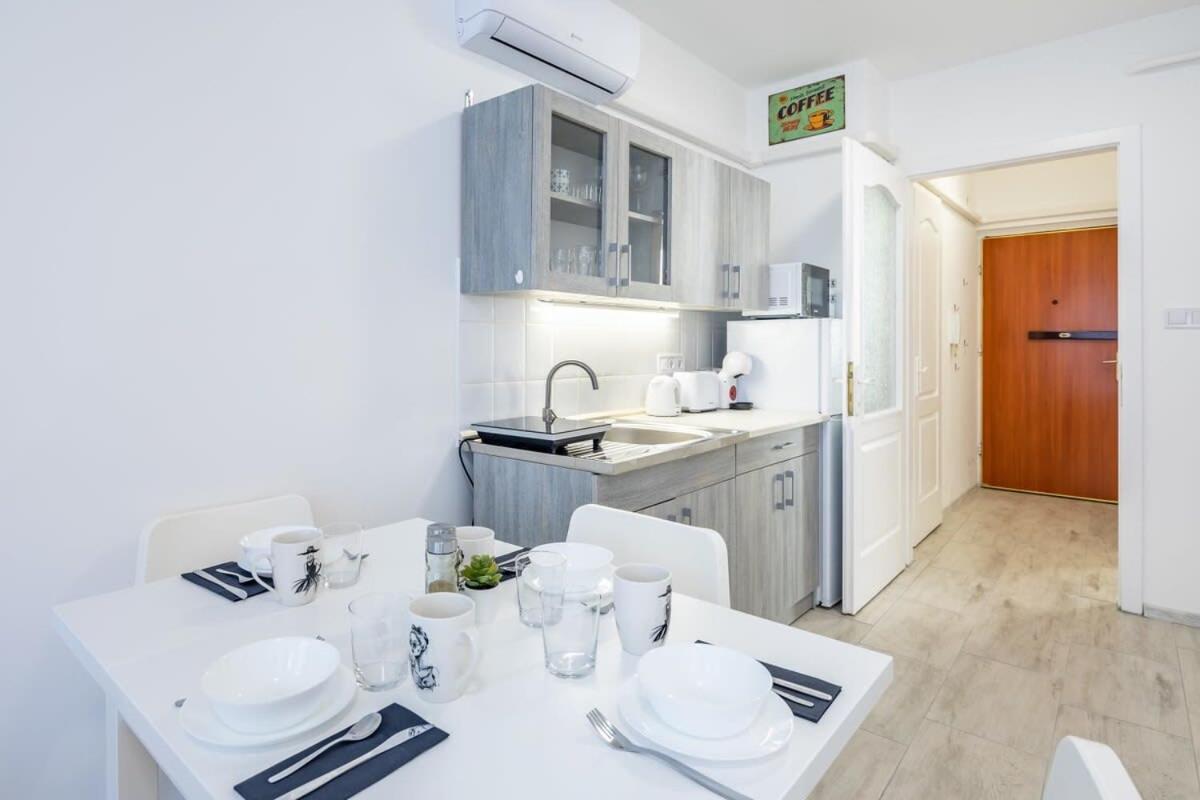 Convenient 2-Room Central Apartment Budapest Kültér fotó