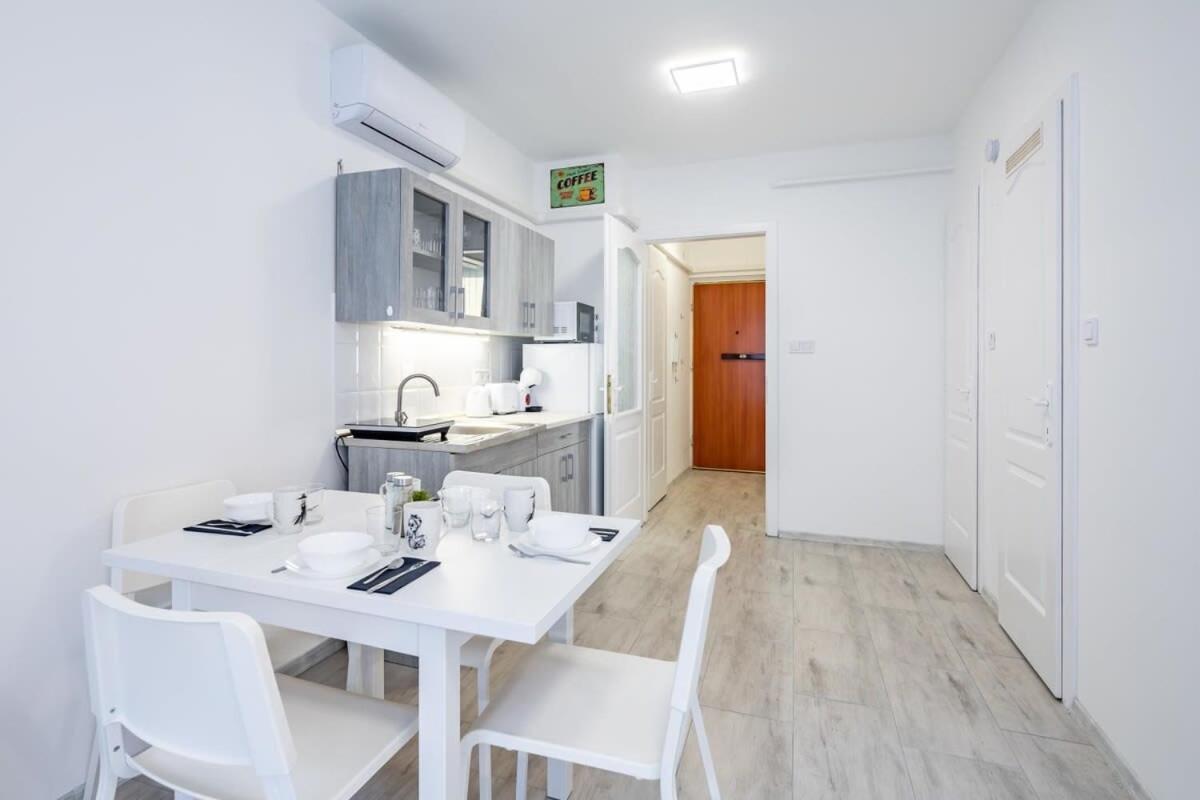 Convenient 2-Room Central Apartment Budapest Kültér fotó